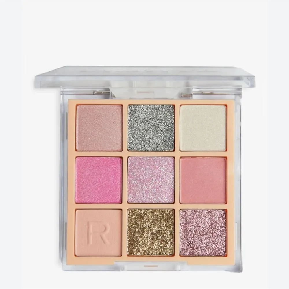 Revolution Beauty‎ Ultimate Lights Shadow Palette